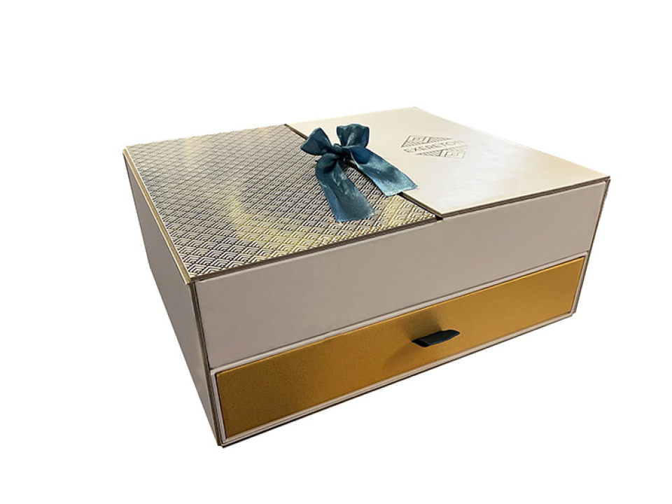 Gift Box για ζαχαροπλαστείο EXERETON